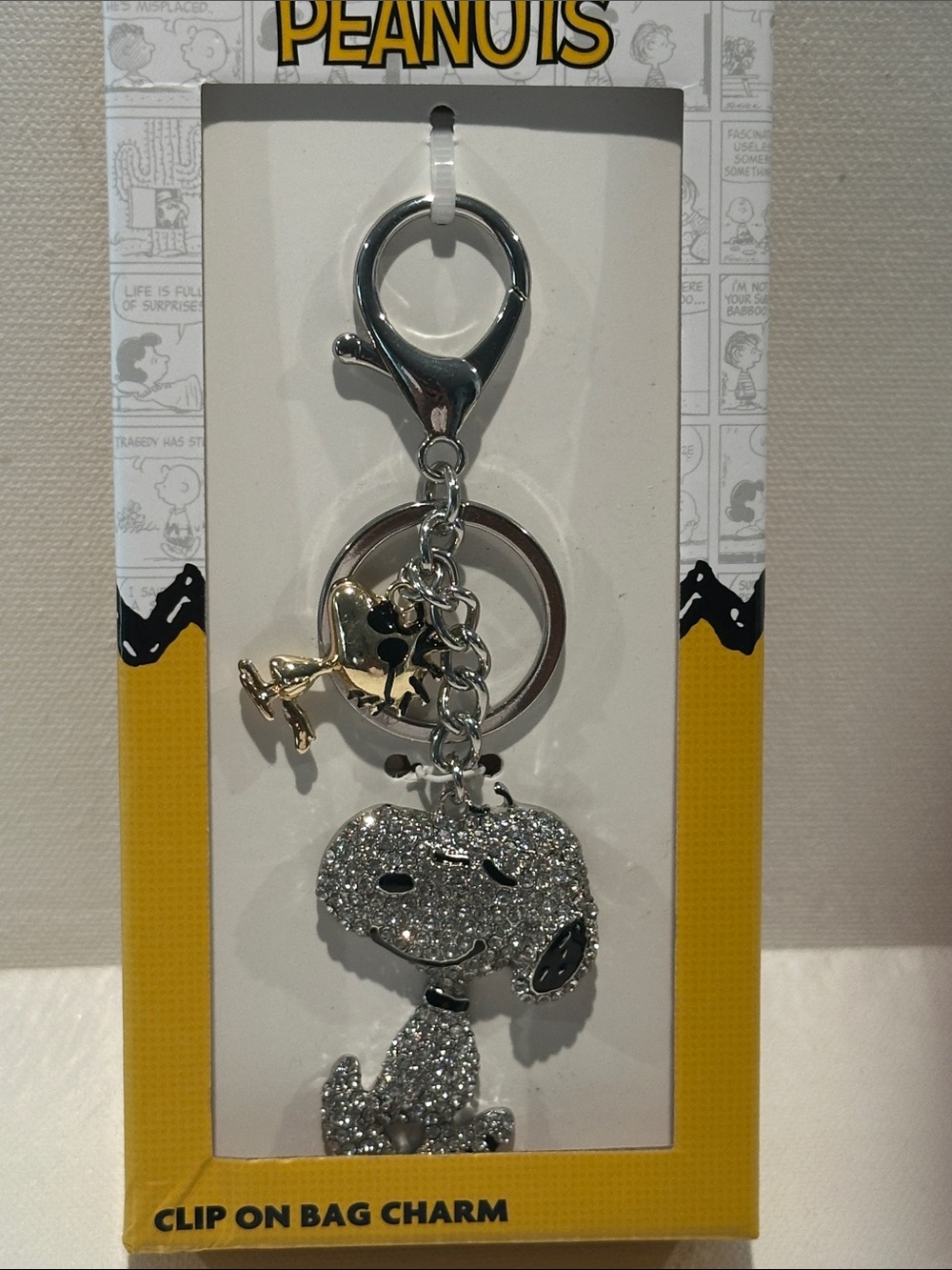NWT Peanuts w/Linus Crystal Clipon Bag Charm with Key Ring. **Firm Price** - Picture 3 of 4